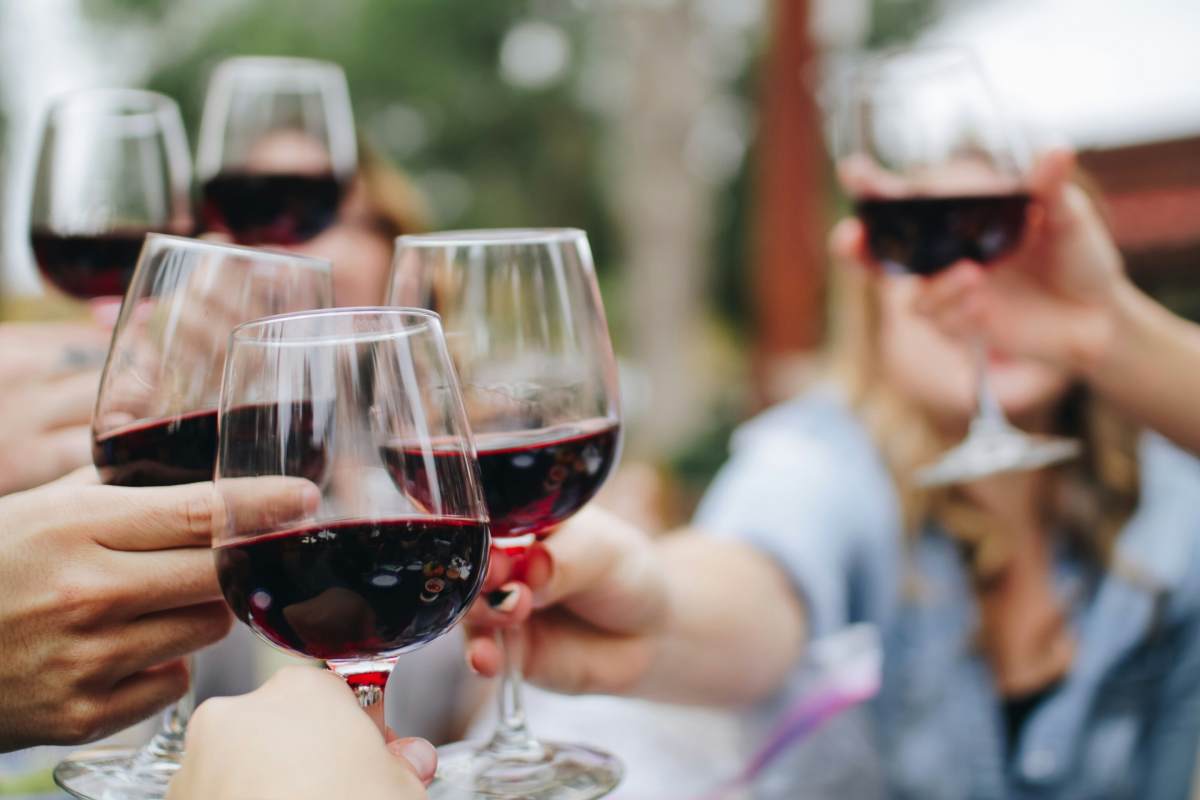 Long-term heavy alcohol use increases colorectal cancer risk up to 91%, with rectal cancer particularly affected, study finds. Early screening is crucial.