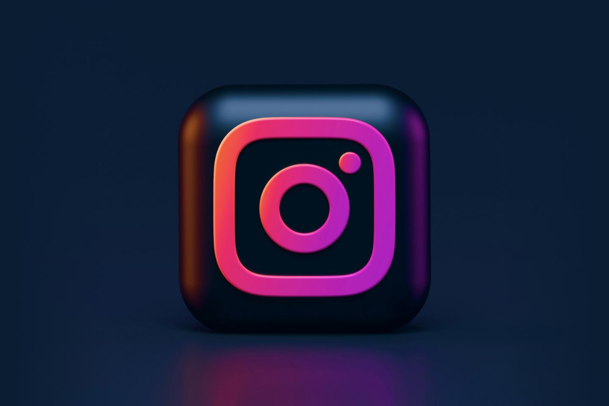 Instagram users face a surge in password reset attacks following reports of a 17.5 million account data leak, with two-factor authentication key to protection.
