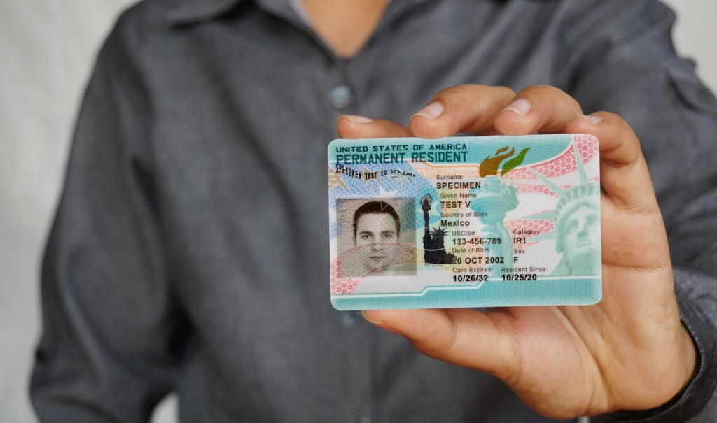 Discover how to get a green card in the USA 2026. Legal guide to lottery, family sponsorship, and work visas. Avoid rejections with expert immigration advice.