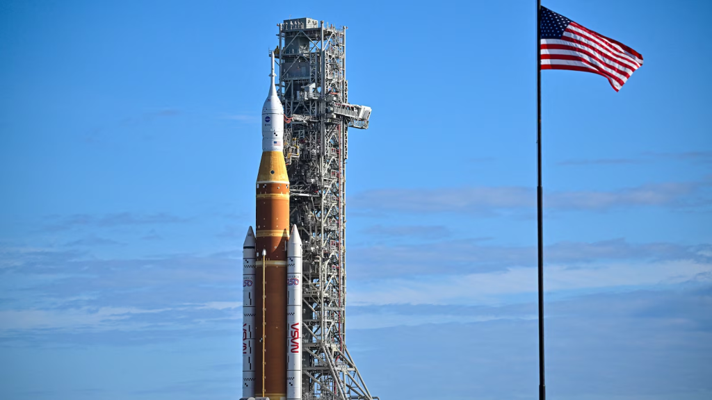 NASA’s Artemis SLS rocket rolls to launch pad for first crewed lunar fly-around in 50+ years, setting the stage for historic moon mission in early 2026.