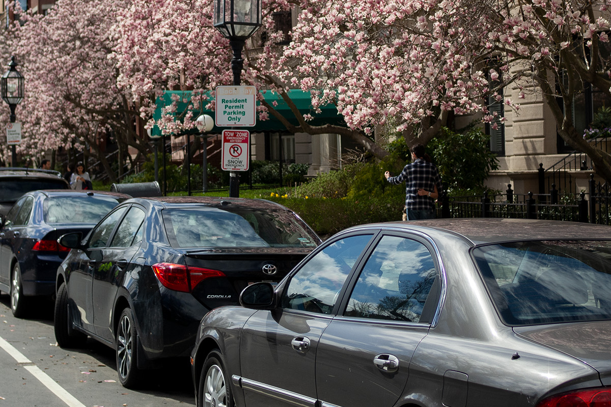 Cheap Parking in Boston 2026: Discover the best garages, street parking tips, and early bird discounts. Learn how to avoid expensive fines and tow zones today.