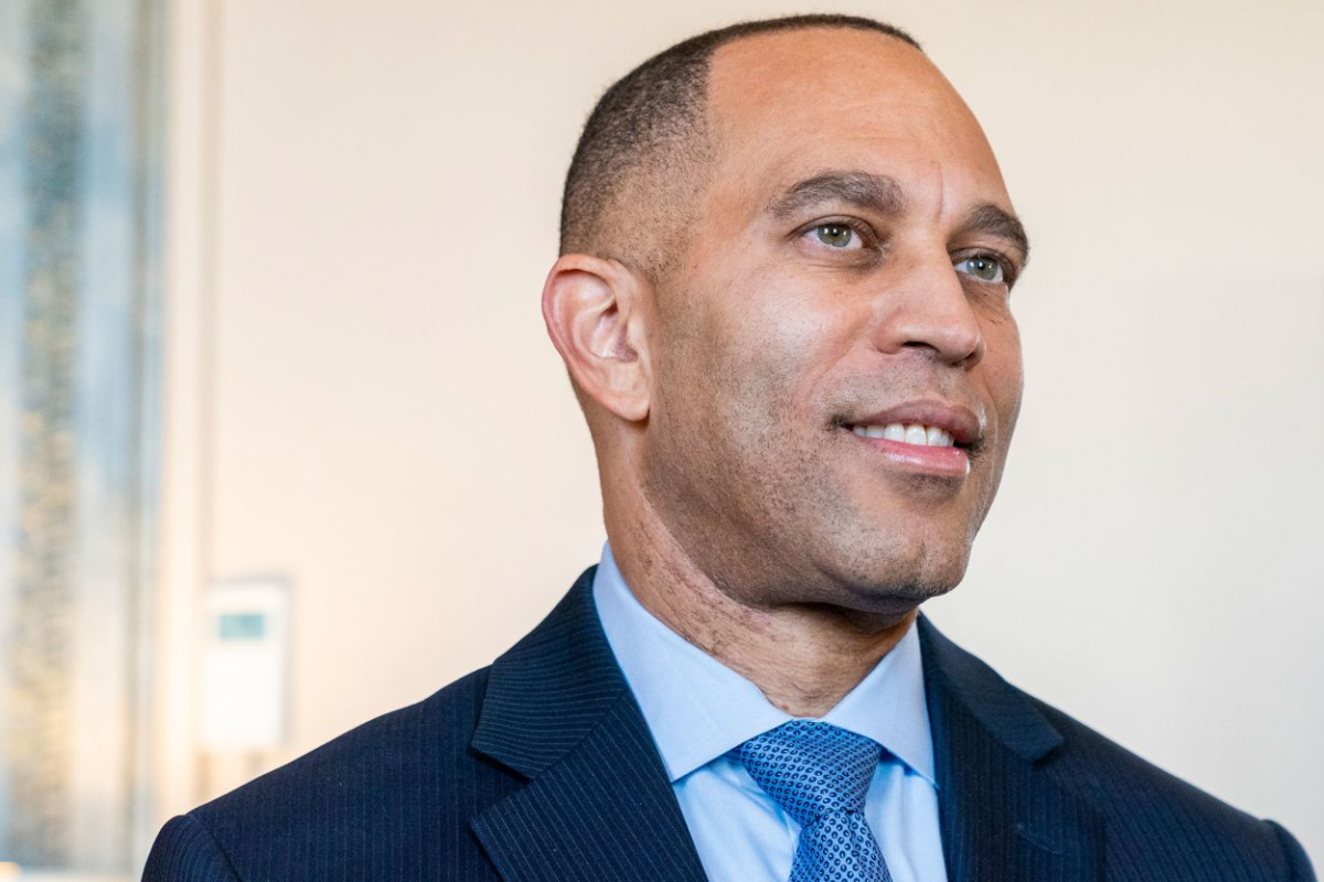 House Democrats refuse to fast-track Senate funding for DHS, extending the partial government shutdown as negotiations over ICE reforms continue.