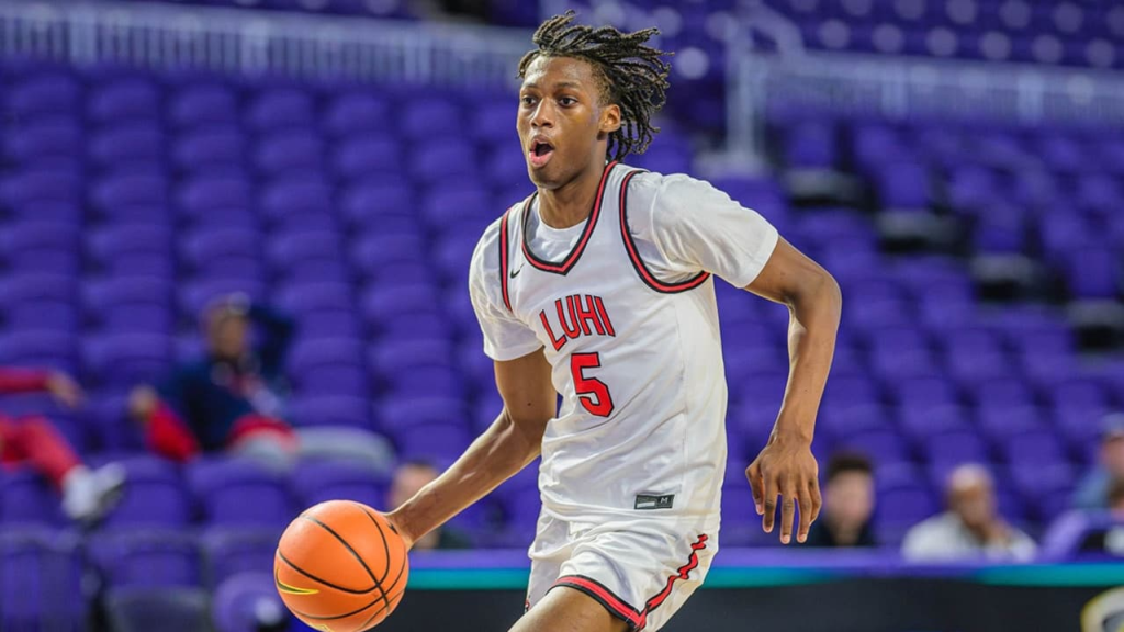 Five-star guard Dylan Mingo commits to North Carolina, joining a top-15 recruiting class and continuing the Tar Heels’ streak of elite signings.