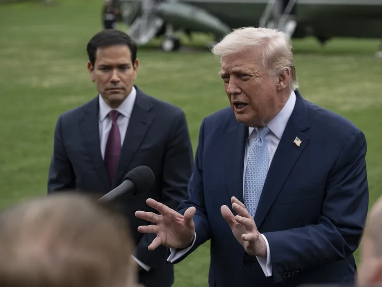 Trump orders Iran to reopen the Strait of Hormuz in 48 hours or face strikes on power plants; global oil prices surge amid escalating Middle East tensions.