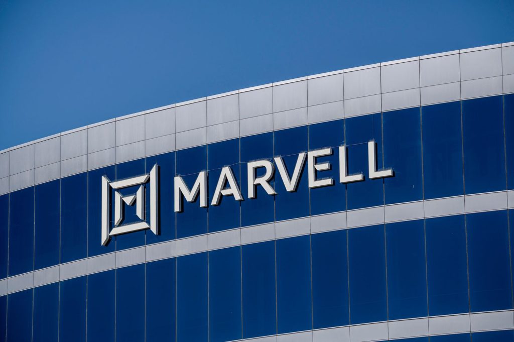 Marvell Technology beats Q4 earnings and projects strong AI-driven data-center growth, sending shares up nearly 15% in after-hours trading.