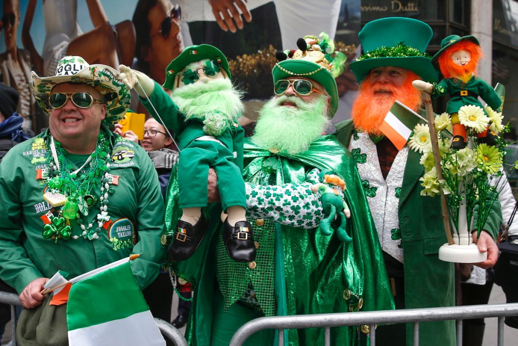 St Patricks Day in USA 2026: Discover the best parades in NYC and Chicago, river dyeing schedules, traditional food prices, and travel tips for a lucky holiday.