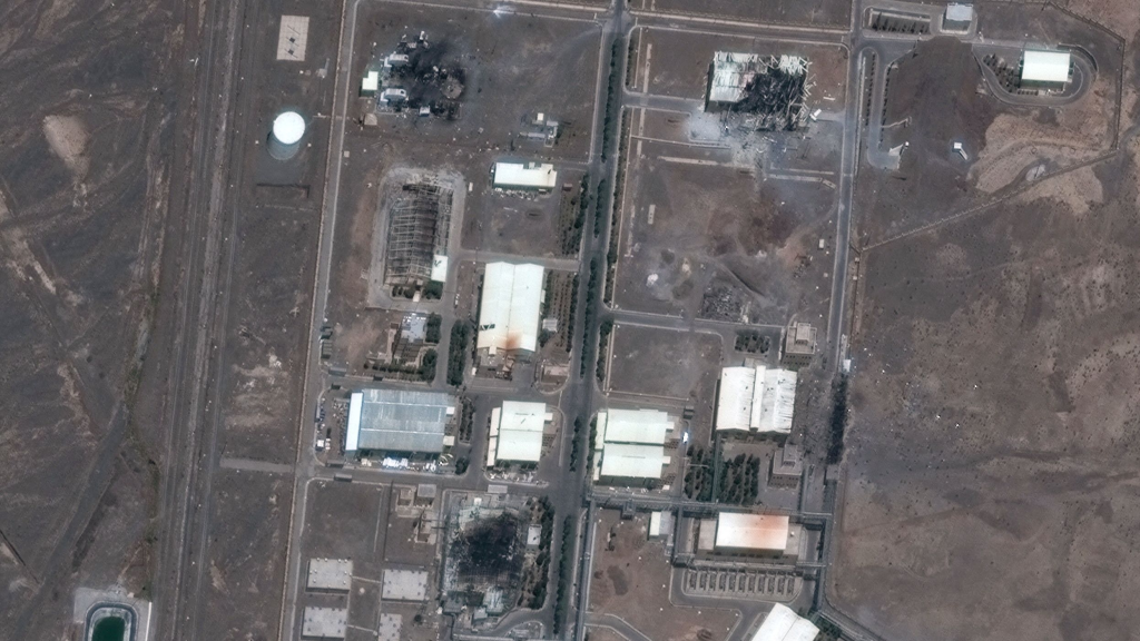 US and Israel reportedly strike Iran’s Natanz nuclear site; no radiation leaks reported, IAEA urges caution to prevent nuclear accidents.