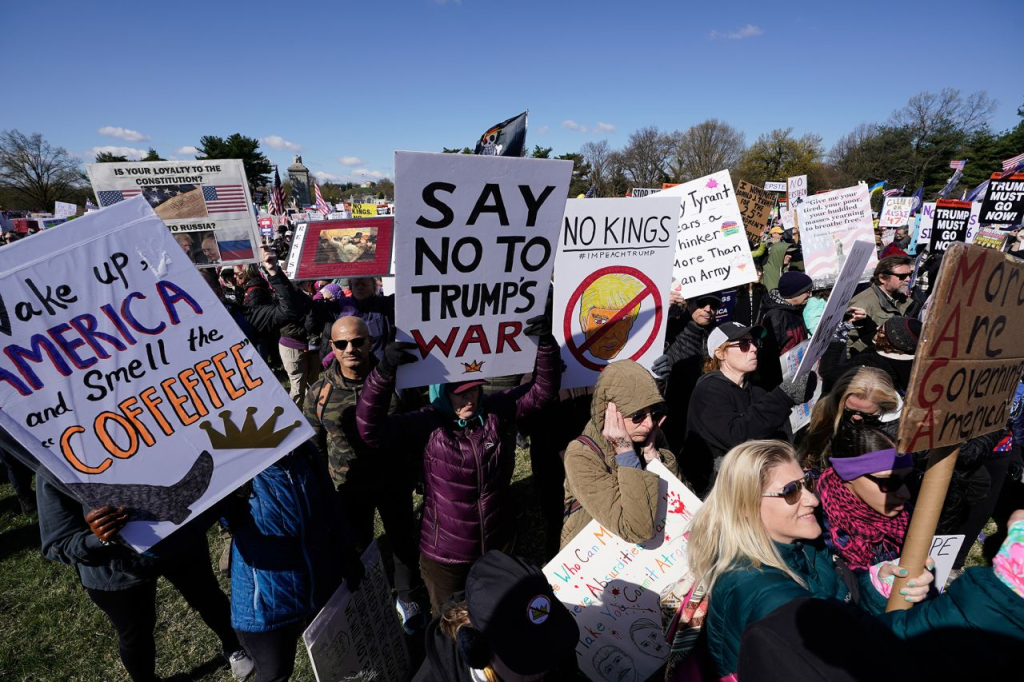 No Kings protests: discover why millions of Americans are marching today, March 28, against rising gas prices, a flagging economy, and the war with Iran.