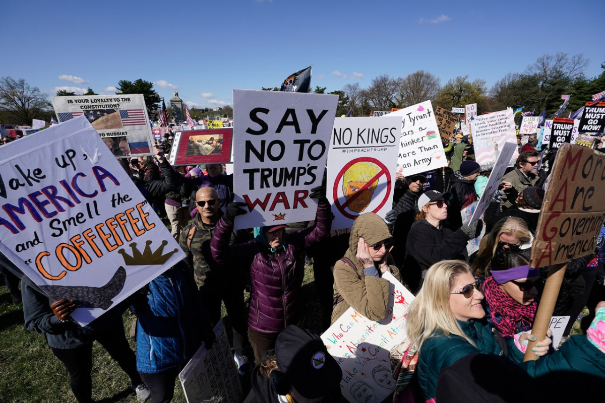 No Kings protests: discover why millions of Americans are marching today, March 28, against rising gas prices, a flagging economy, and the war with Iran.