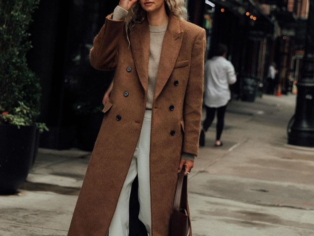 How to care for a wool coat: professional home tips for cleaning, storage, and stain removal. Learn how to keep your wool fabric premium without expensive dry cleaning.
