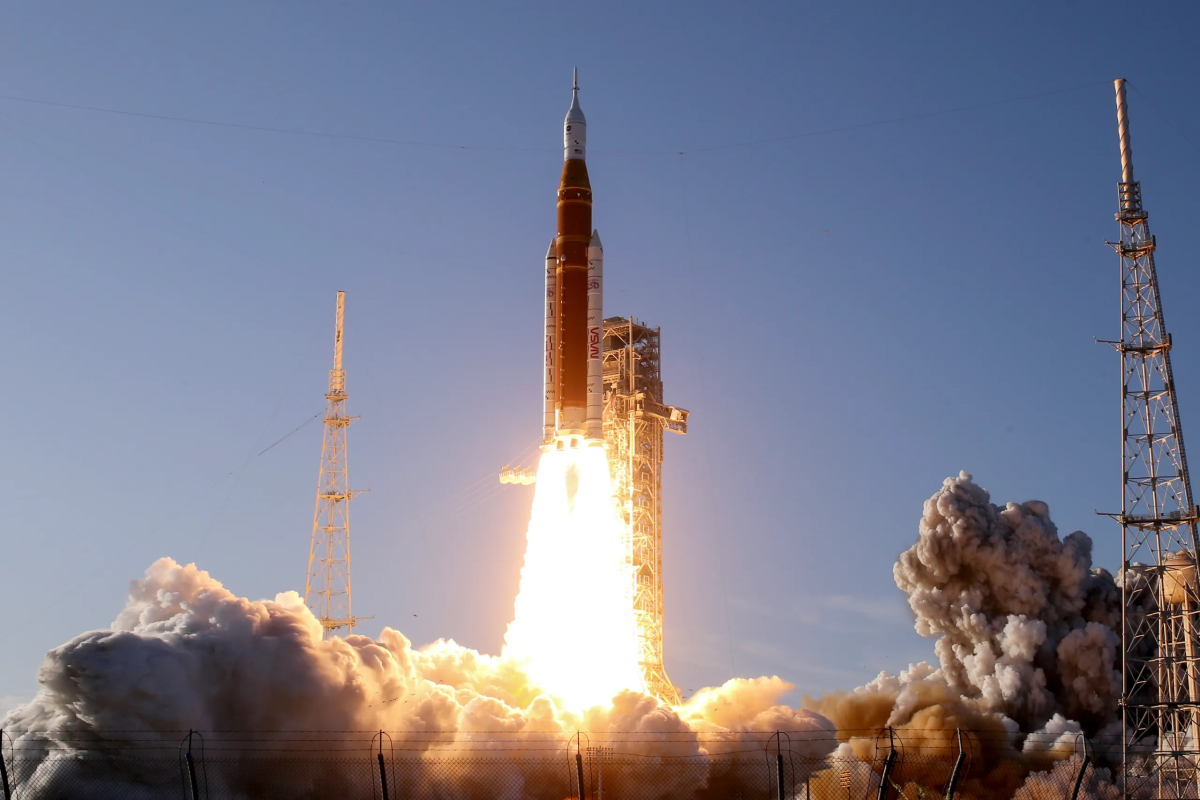 Artemis 2 live stream and NASA 2026 mission details. Find out where to watch the Orion spacecraft online and follow the historic crewed flight to the moon.