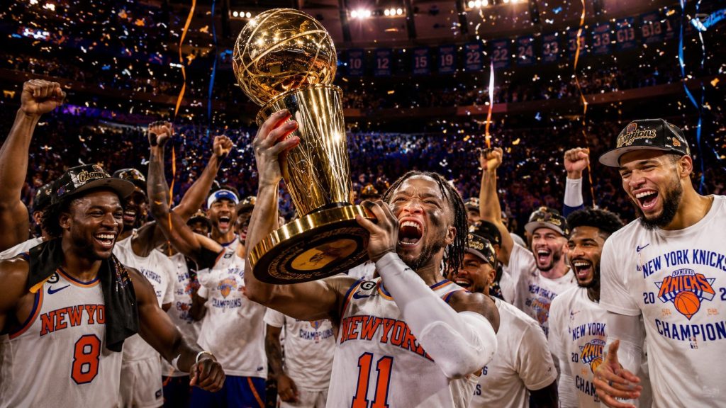 Knicks win first NBA title in 53 years as Jalen Brunson scores 45 points against Spurs in Game 5. Full score, MVP and parade details.