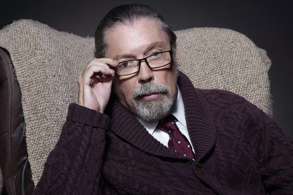 Tim Curry dies at 80 after a celebrated career in Rocky Horror, It, Clue and Home Alone 2. What is known about his death and legacy.