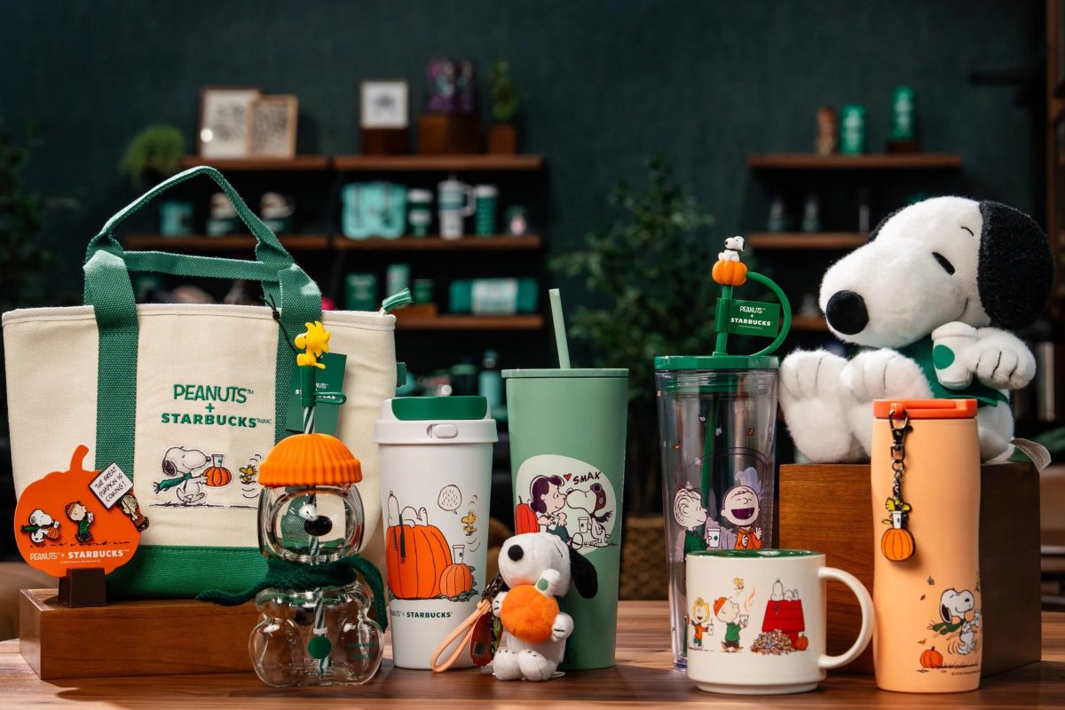 Starbucks Peanuts collection 2026 launches September 15 with 10 Snoopy items, including a $39.95 Glass Cold Cup limited to 2 per customer.